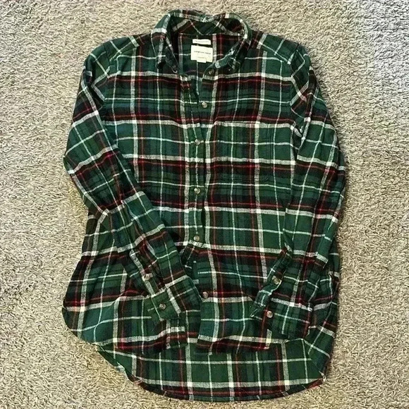 EUC Women’s American Eagle Ahh Mazingly Soft Flannel, Boyfriend Fit, Size S - Picture 1 of 2